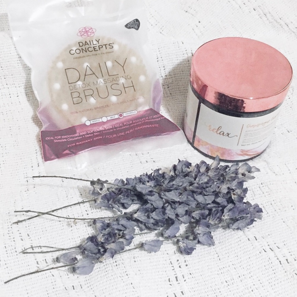 🥂BundleSet ChampagneCharcoal Body Scrub+Dry Brush